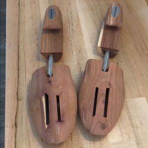 Allen Edmonds Cedar Shoe Trees (Size: Large)